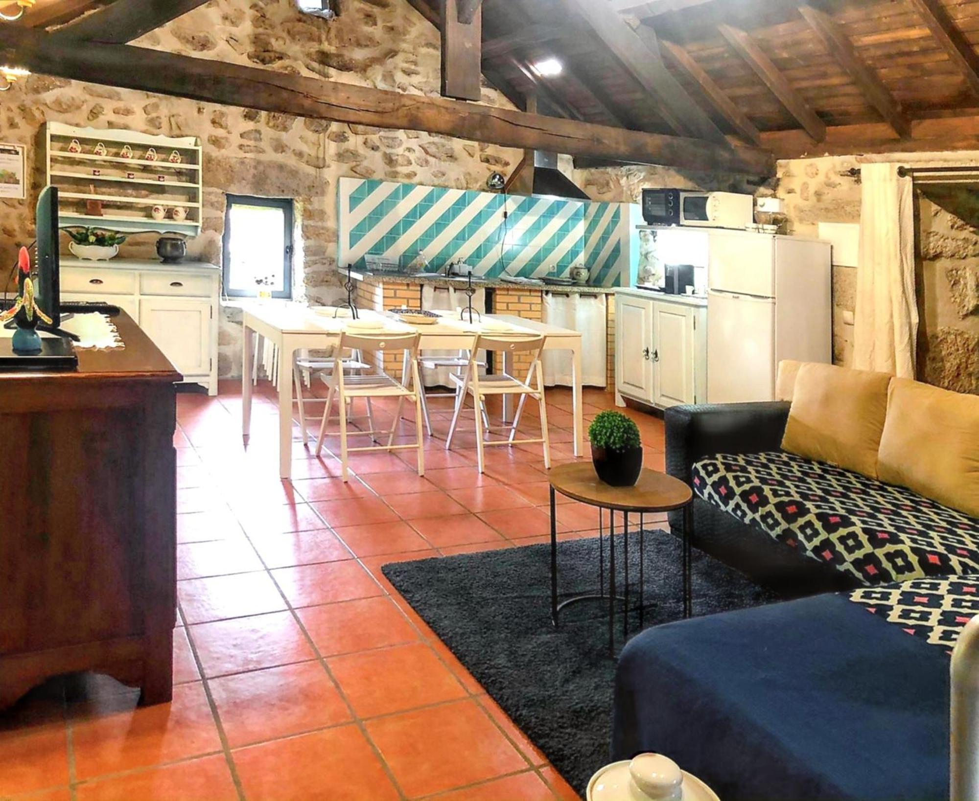 Welcoming House With Mountain View In Agueda Shared Pool Villa Urgueira  Bagian luar foto