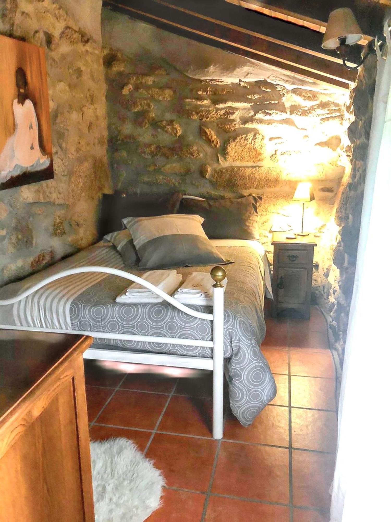 Welcoming House With Mountain View In Agueda Shared Pool Villa Urgueira  Bagian luar foto